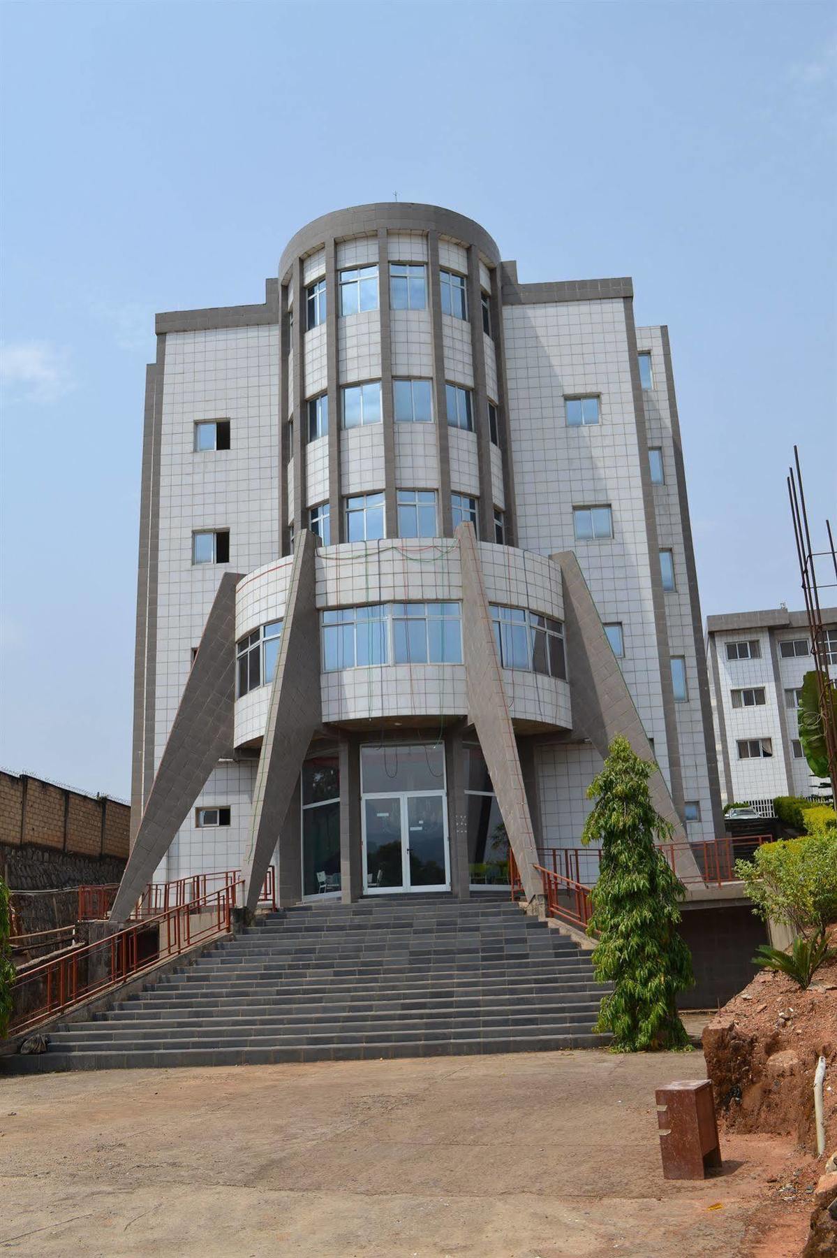 Azam Hotel Bamenda Exterior foto